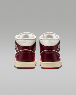 NIKE公式】エア ジョーダン 1 MID ウィメンズシューズ.オンライン